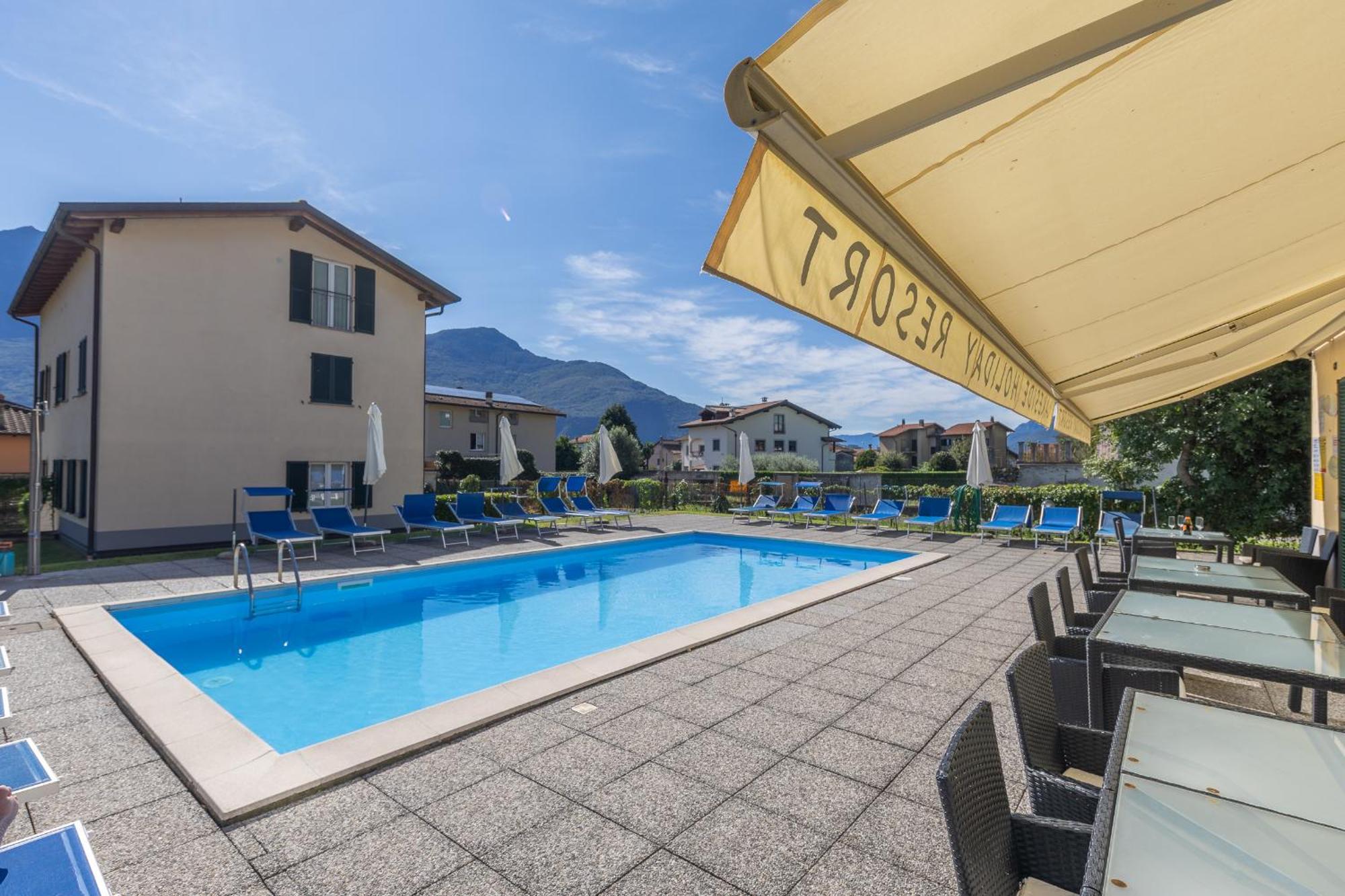 دومازو Lakeside Holiday Resort المظهر الخارجي الصورة